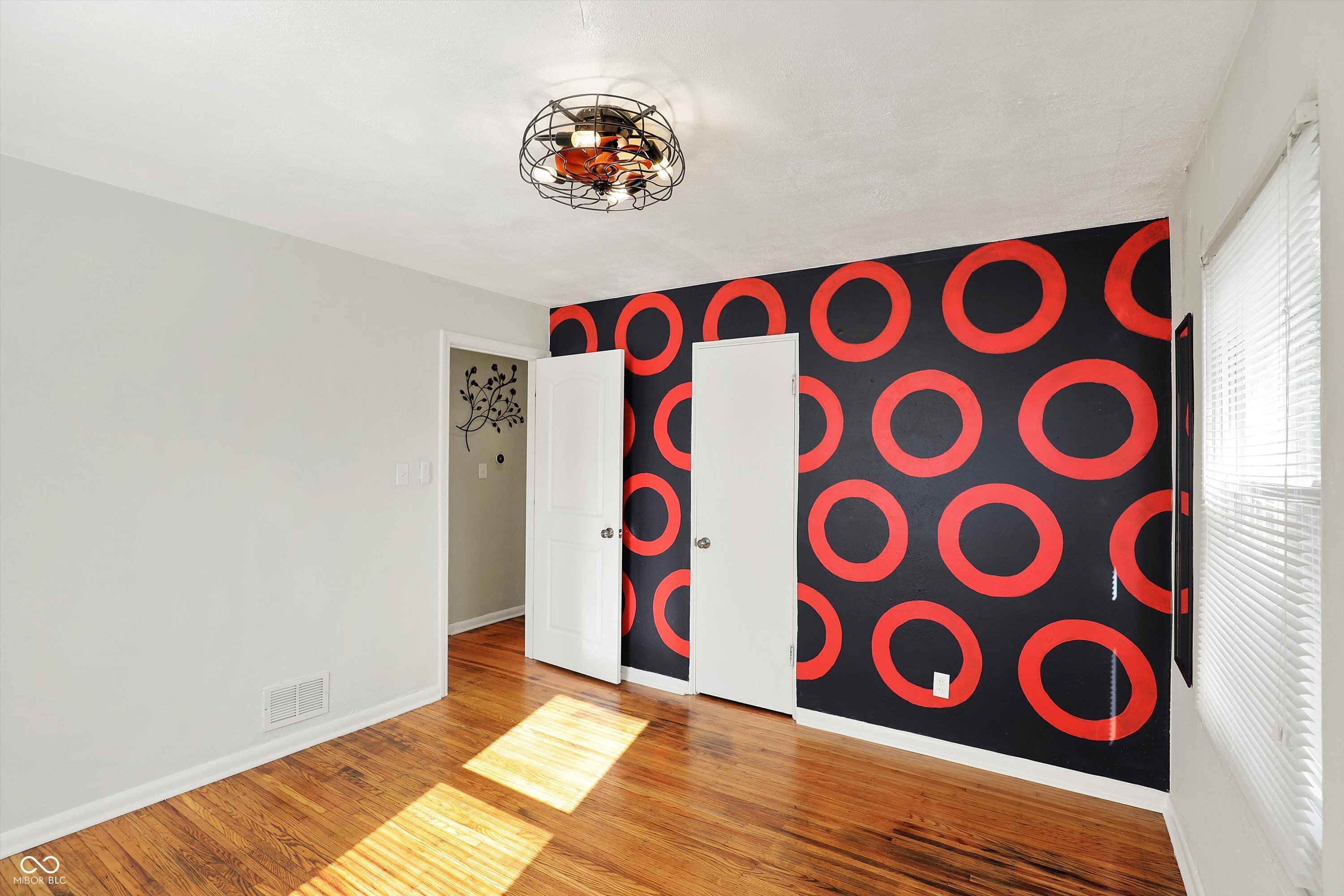 2221 Douglas Road Indianapolis, IN 46220 - Photo 30 of 71 Gallery Image 30