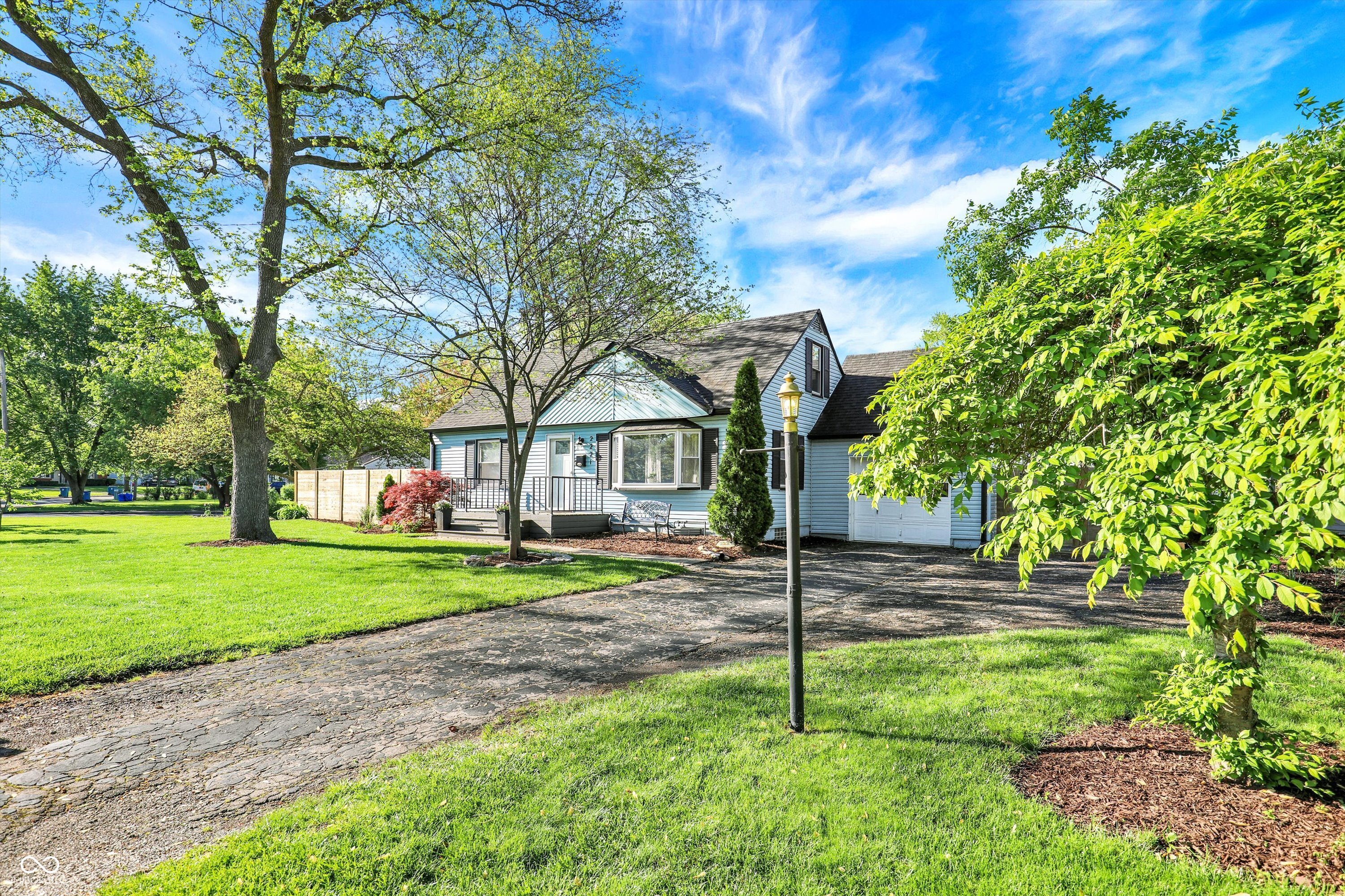 2221 Douglas Road Indianapolis, IN 46220 - Photo 3 of 71 Gallery Image 3