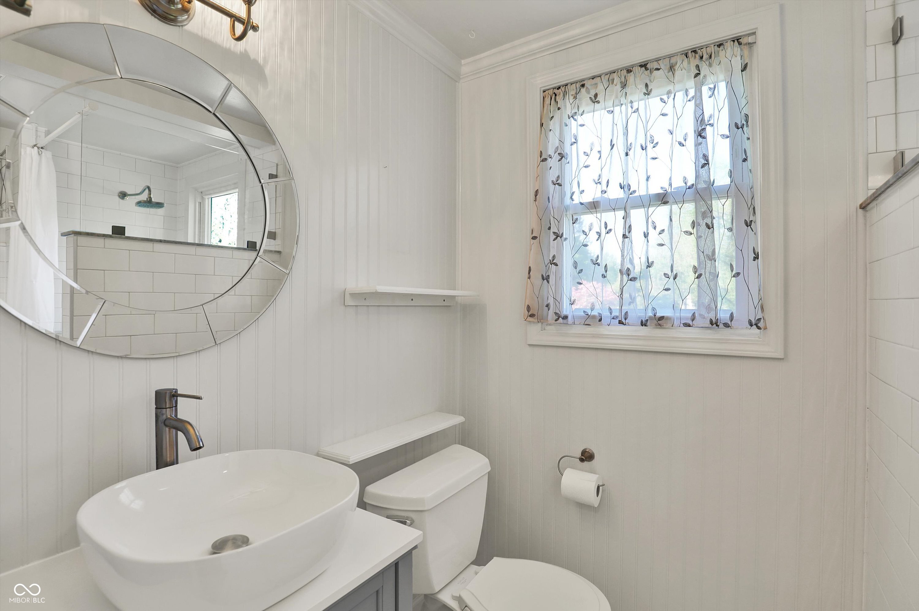 2221 Douglas Road Indianapolis, IN 46220 - Photo 39 of 71 Gallery Image 39