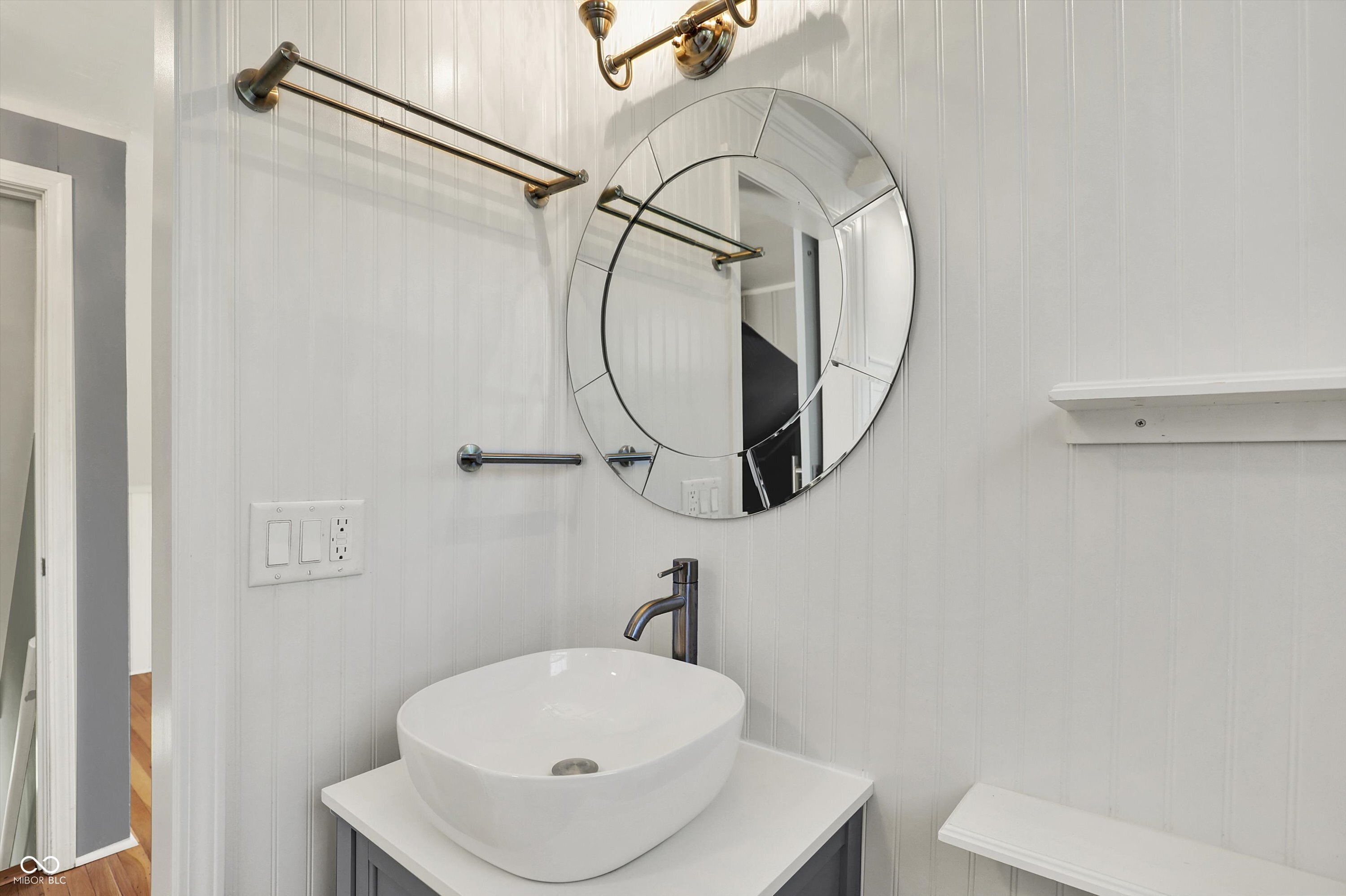 2221 Douglas Road Indianapolis, IN 46220 - Photo 40 of 71 Gallery Image 40