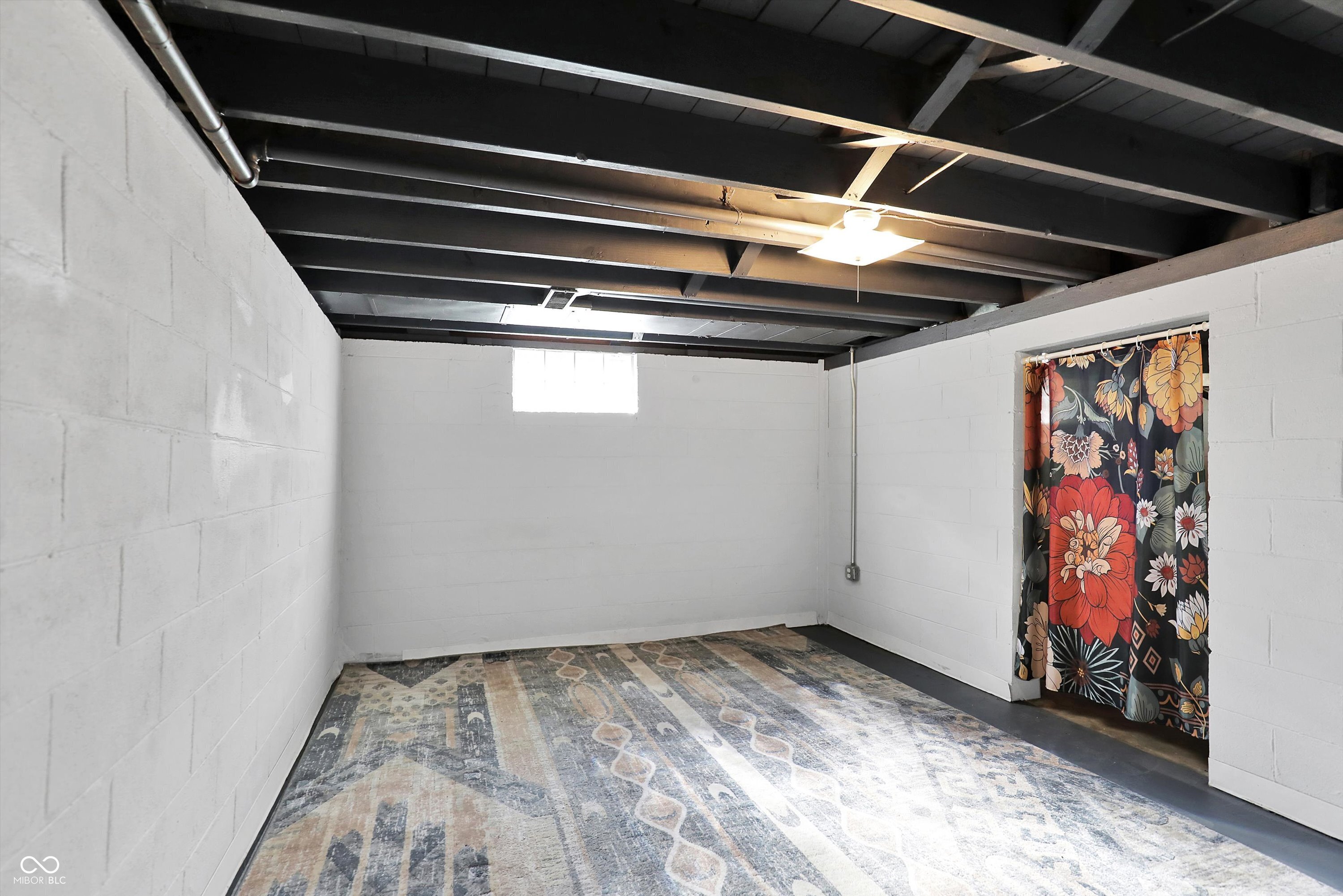2221 Douglas Road Indianapolis, IN 46220 - Photo 46 of 71 Gallery Image 46