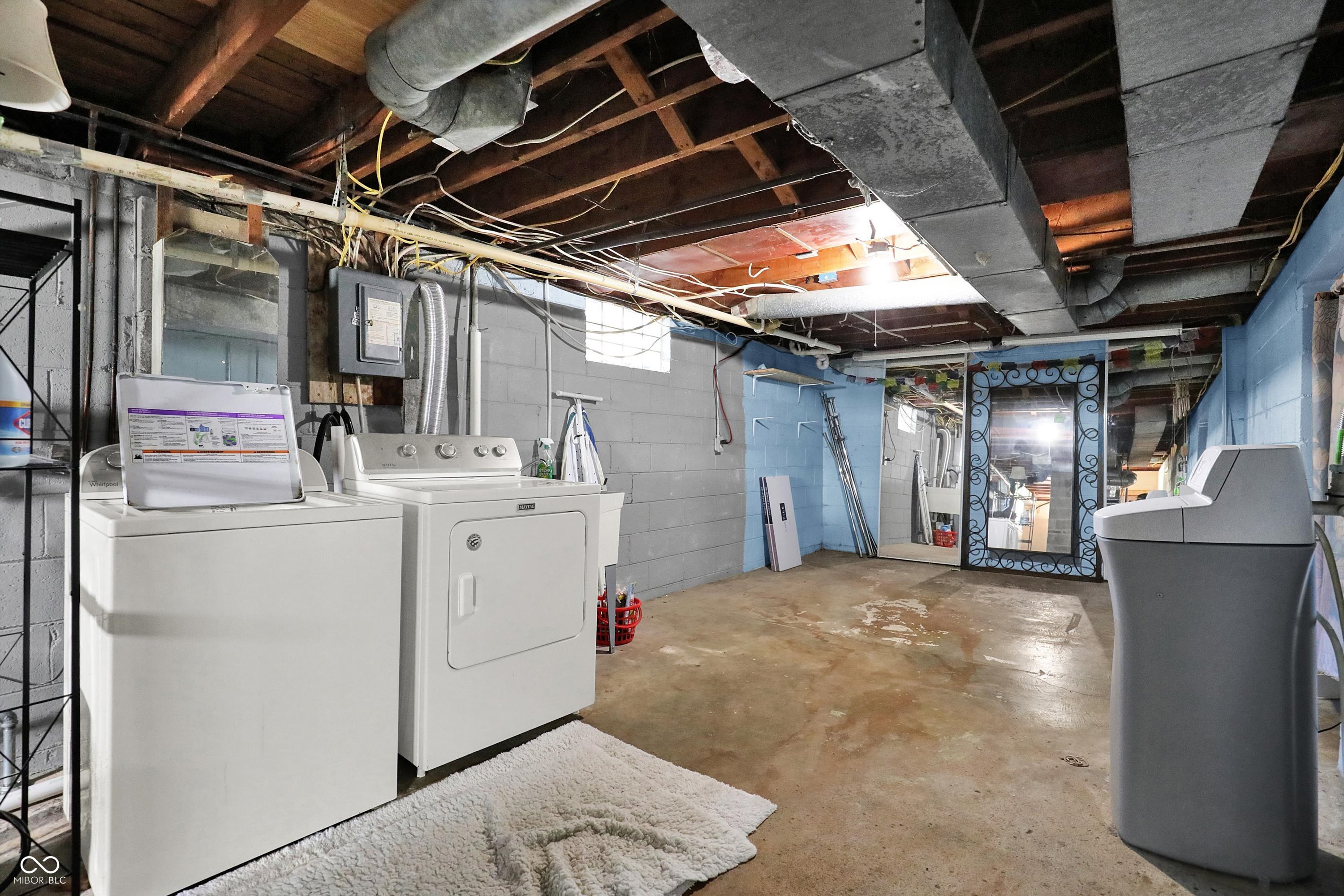 2221 Douglas Road Indianapolis, IN 46220 - Photo 56 of 71 Gallery Image 56