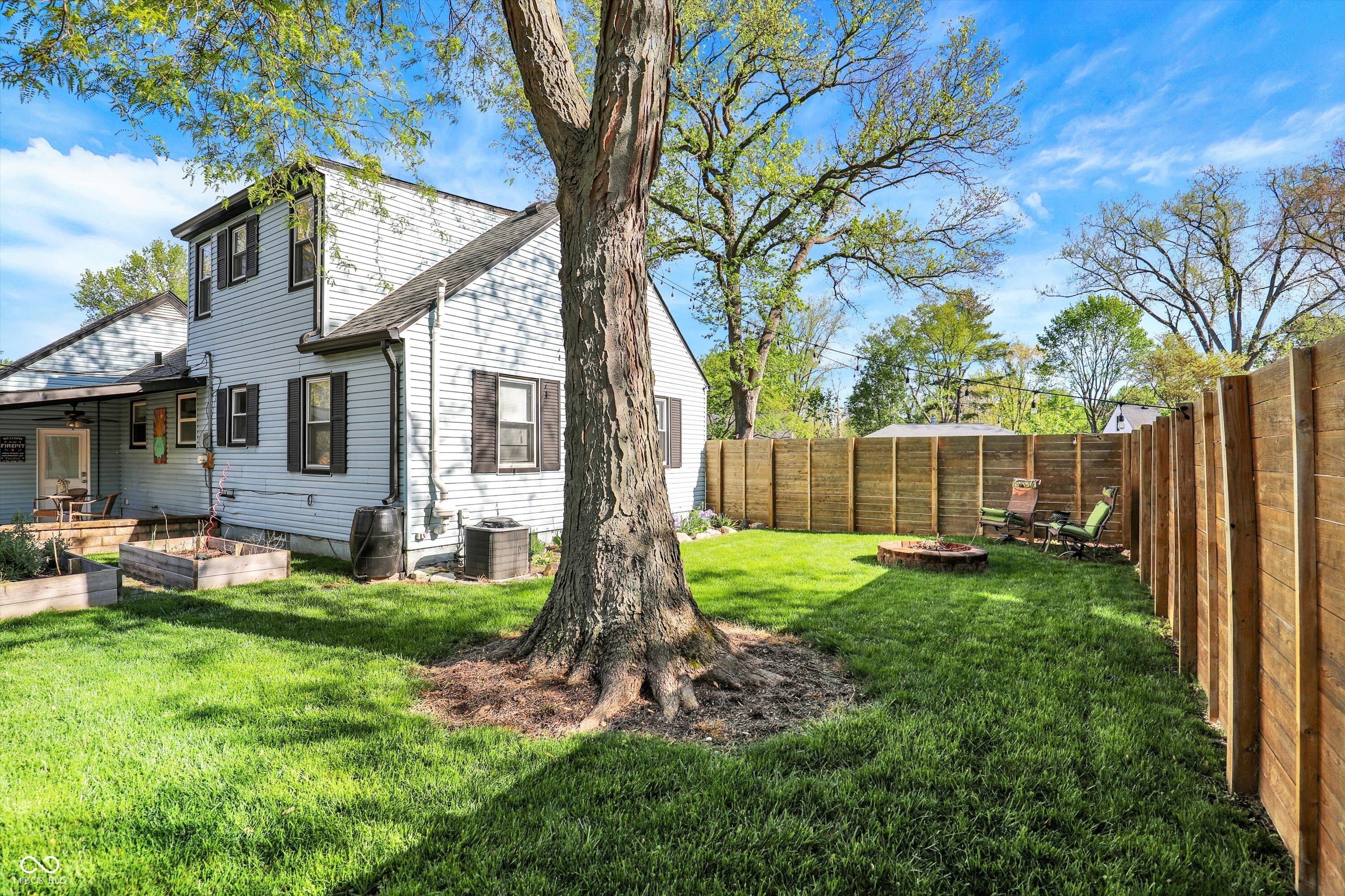 2221 Douglas Road Indianapolis, IN 46220 - Photo 64 of 71 Gallery Image 64
