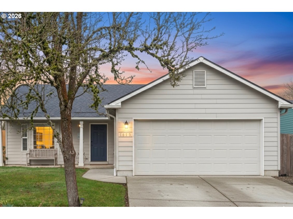 1615 Lilly Court Newberg, OR 97132 - Photo 2 of 30 a front view of house with yard