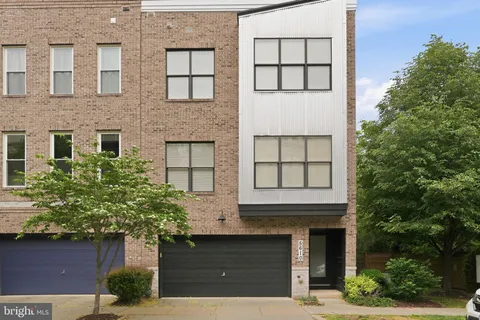 $625,000 | 5610 Lustine Street, Hyattsville, MD 20781