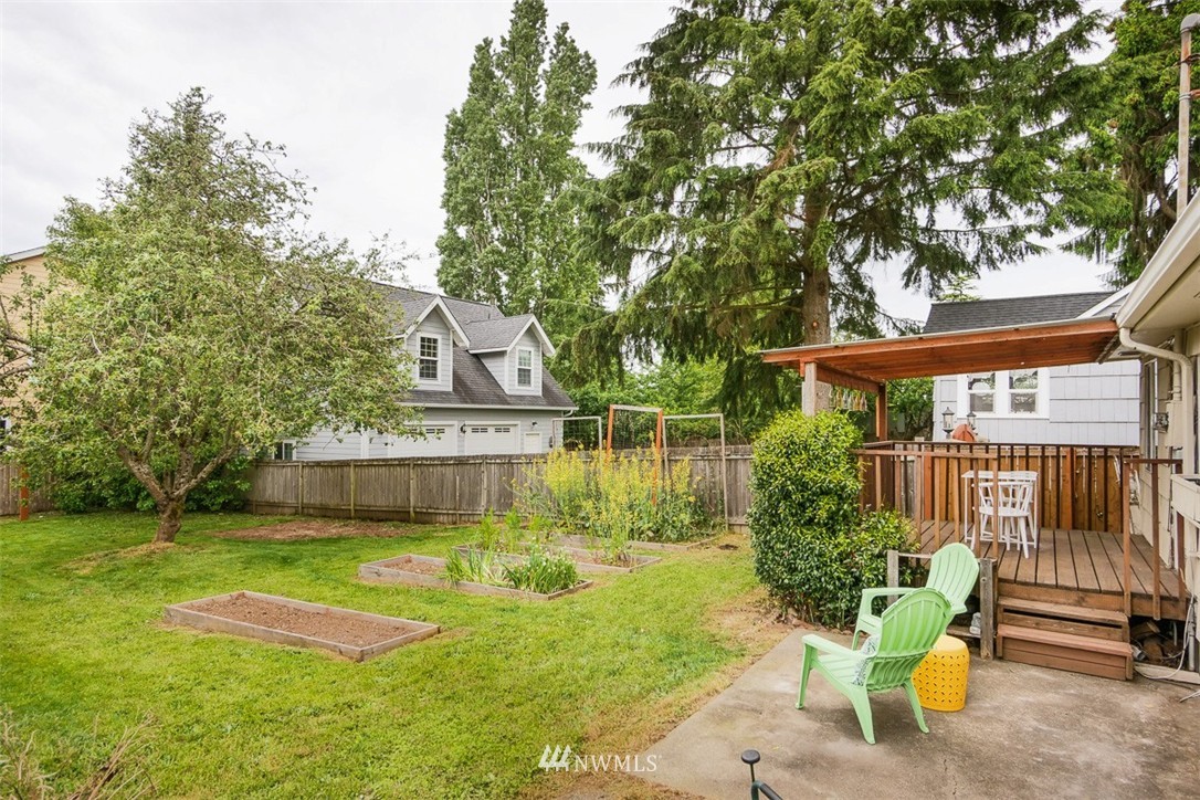 9633 25th Avenue Southwest Seattle, WA 98106 - Photo 13 of 18 Gallery Image 13