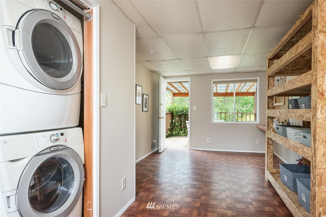 9633 25th Avenue Southwest Seattle, WA 98106 - Photo 18 of 18 Gallery Image 18