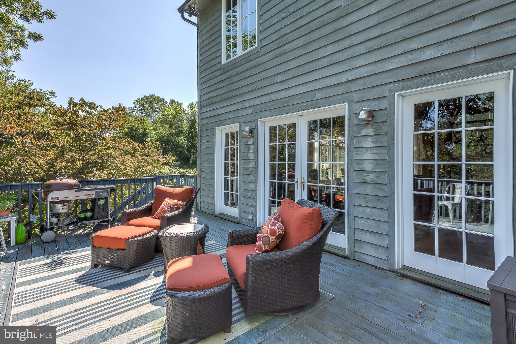 15009 Dover Road Reisterstown, MD 21136 - Photo 24 of 30 Exterior deck