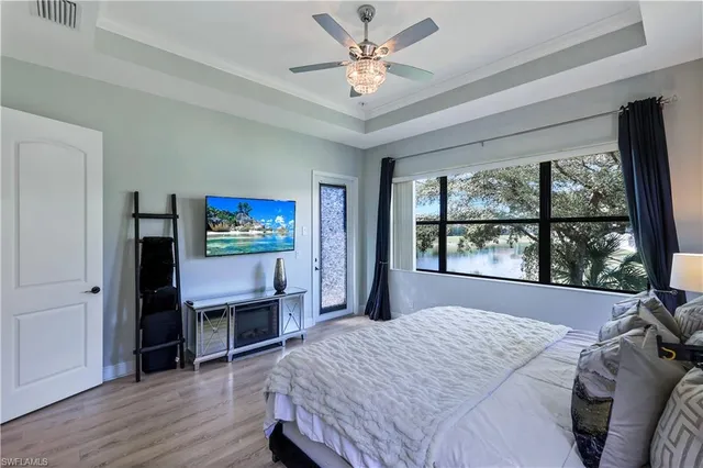 $799,990 | 1685 Serrano Circle, Naples, FL 34105