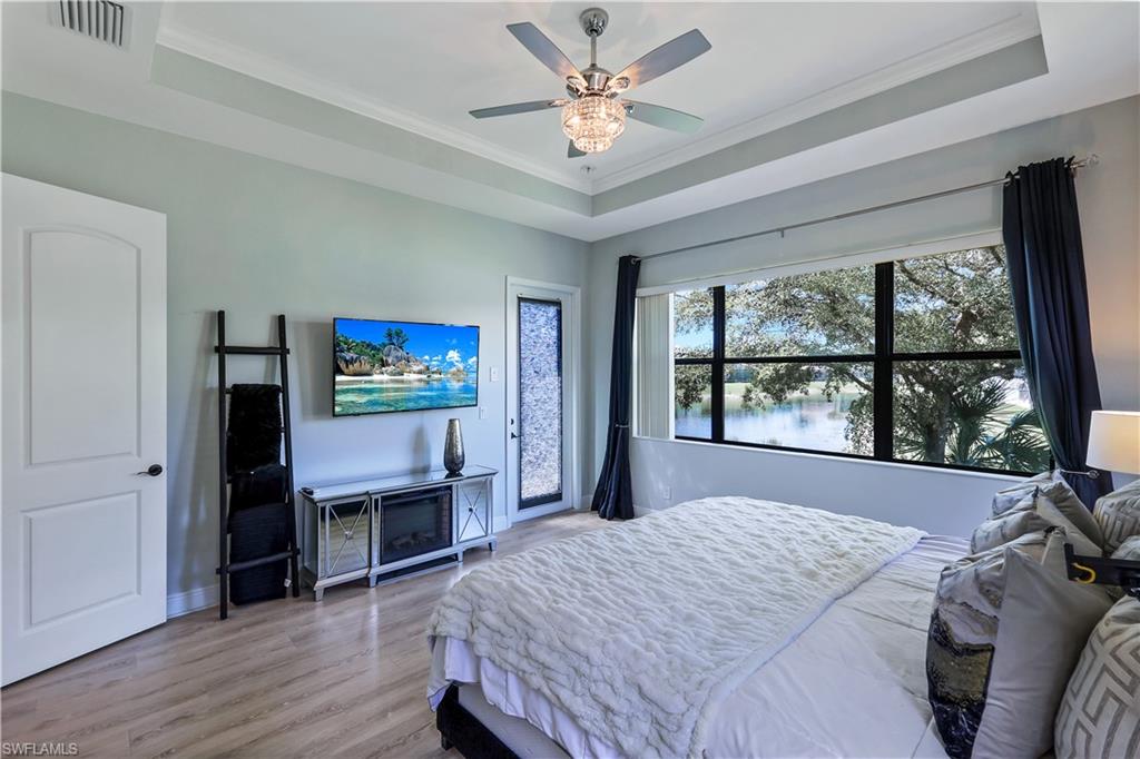 1685 Serrano Circle Naples, FL 34105 - Photo 16 of 47