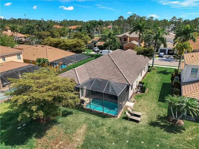 $799,990 | 1685 Serrano Circle, Naples, FL 34105