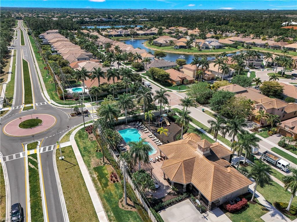 1685 Serrano Circle Naples, FL 34105 - Photo 35 of 47