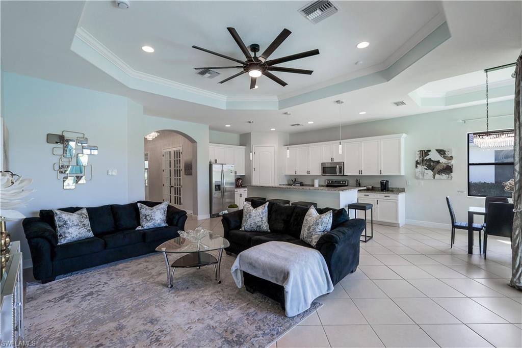 1685 Serrano Circle Naples, FL 34105 - Photo 8 of 47