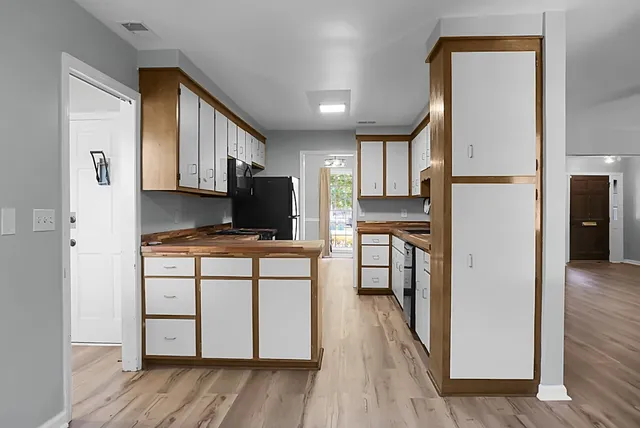 $450,000 | 1142 Brookside Drive, Hanahan, SC 29410