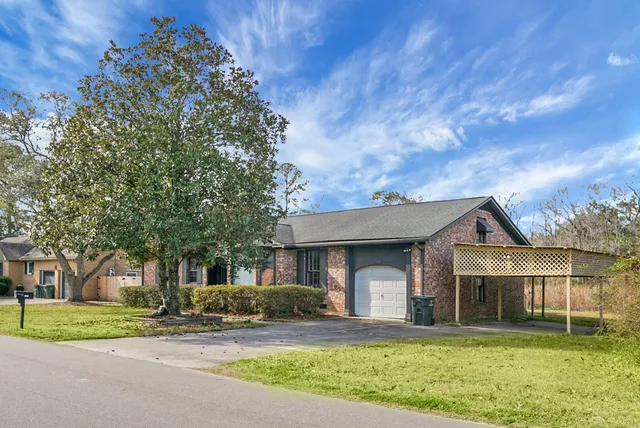 $450,000 | 1142 Brookside Drive, Hanahan, SC 29410