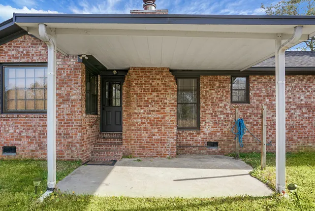 $450,000 | 1142 Brookside Drive, Hanahan, SC 29410