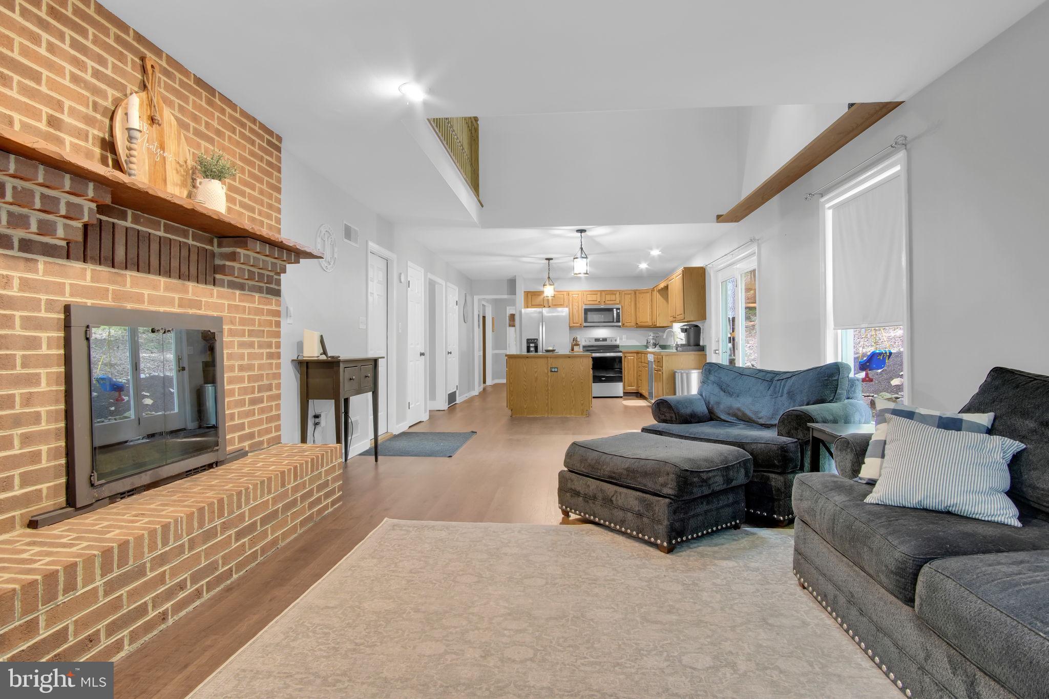 580 Spring Lane Boiling Springs, PA 17007 - Photo 13 of 37