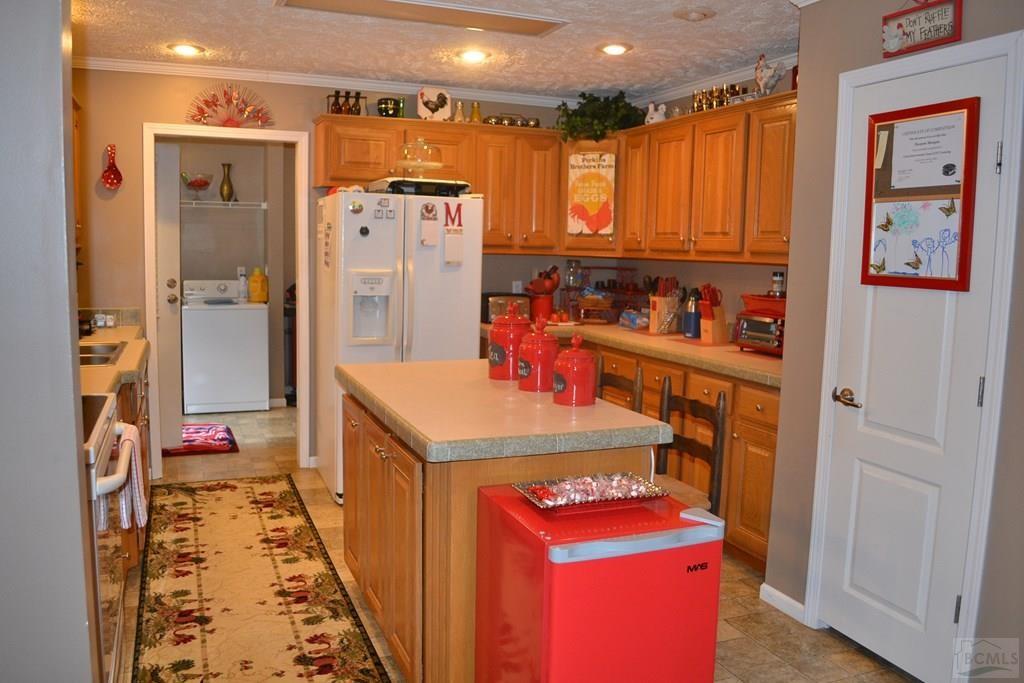 1220 Burma Road East Marion, NC 28752 - Photo 3 of 36 Gallery Image 3