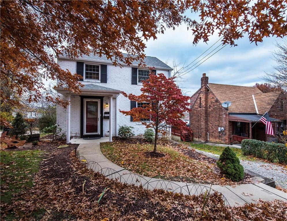 549 Old Farm Road Pittsburgh, PA 15234 - Photo 1 of 19