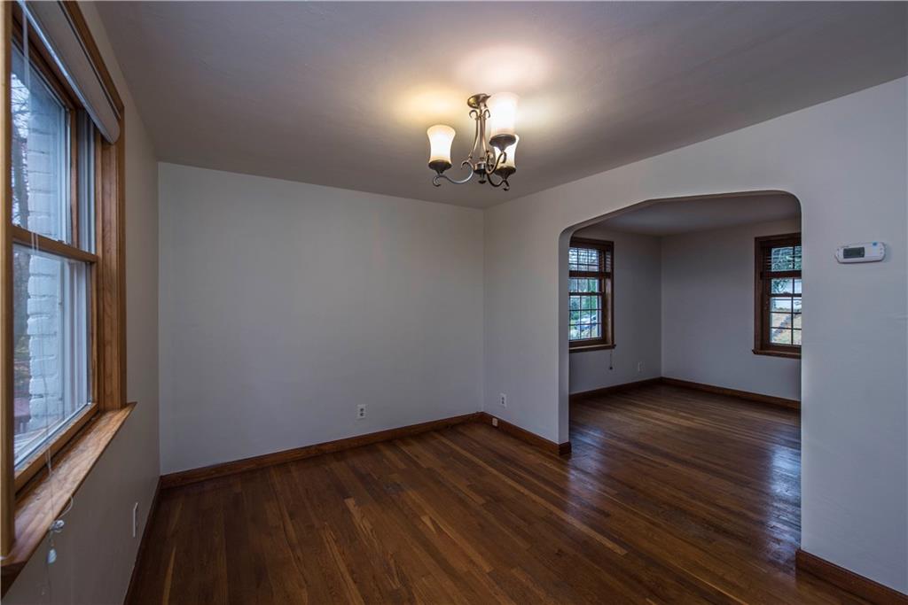 549 Old Farm Road Pittsburgh, PA 15234 - Photo 5 of 19