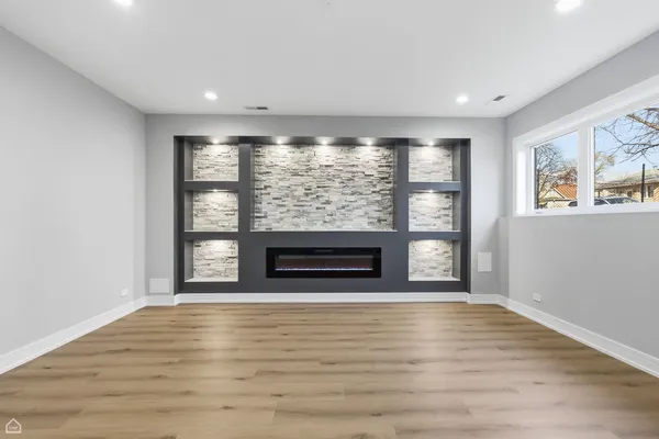 $689,000 | 2724 Budd Street, River Grove, IL 60171