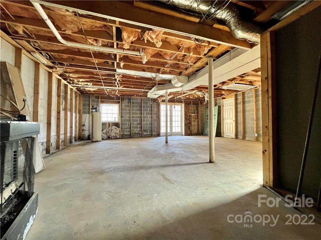 1267 Shoal Creek Road Balsam Grove, NC 28708 - Photo 17 of 27 Gallery Image 17
