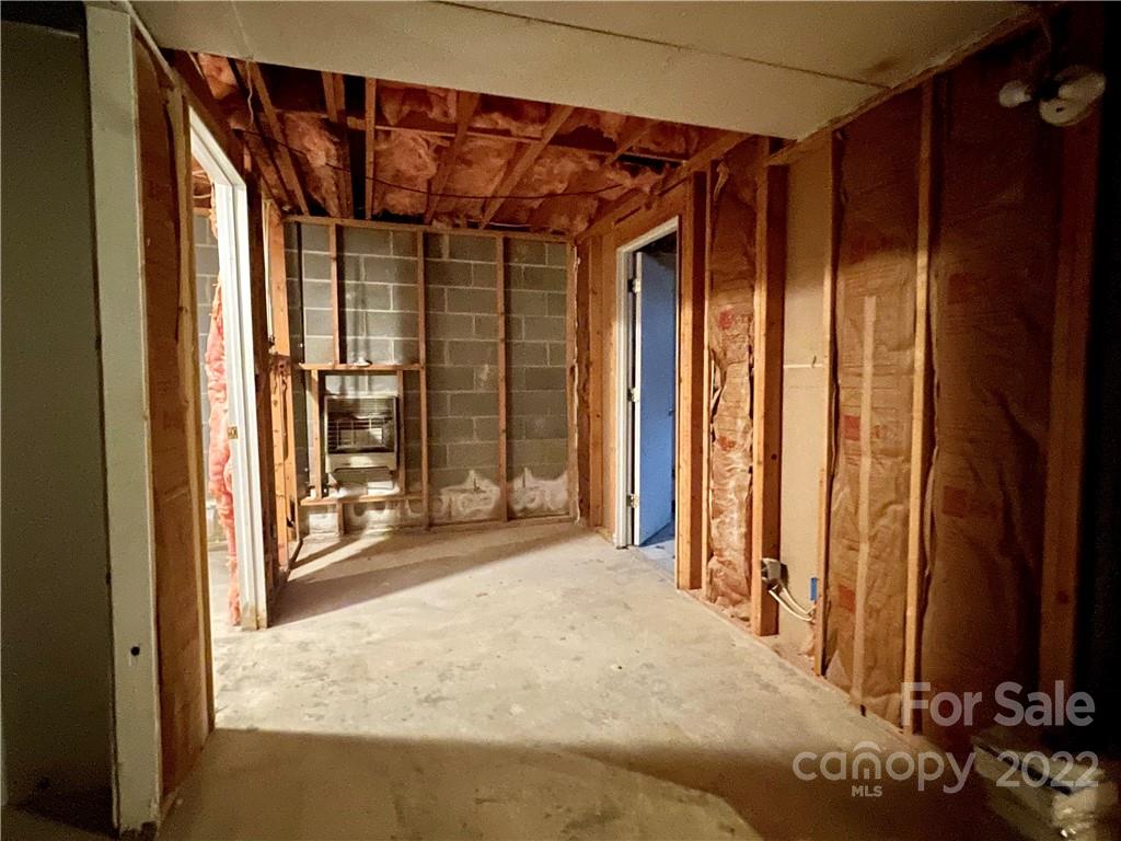 1267 Shoal Creek Road Balsam Grove, NC 28708 - Photo 19 of 27 Gallery Image 19