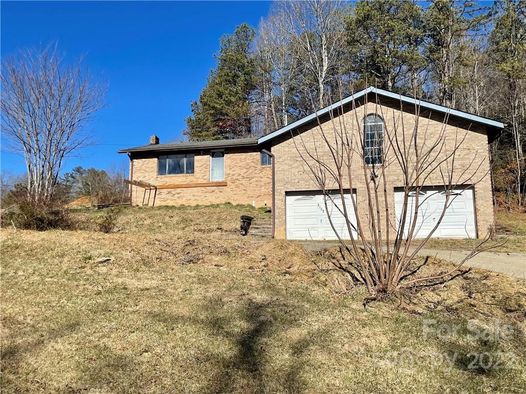 1267 Shoal Creek Road Balsam Grove, NC 28708 - Photo 23 of 27 Gallery Image 23