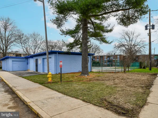 $1,950 | 3845 St Barnabas Road, Unit 102, Suitland, MD 20746