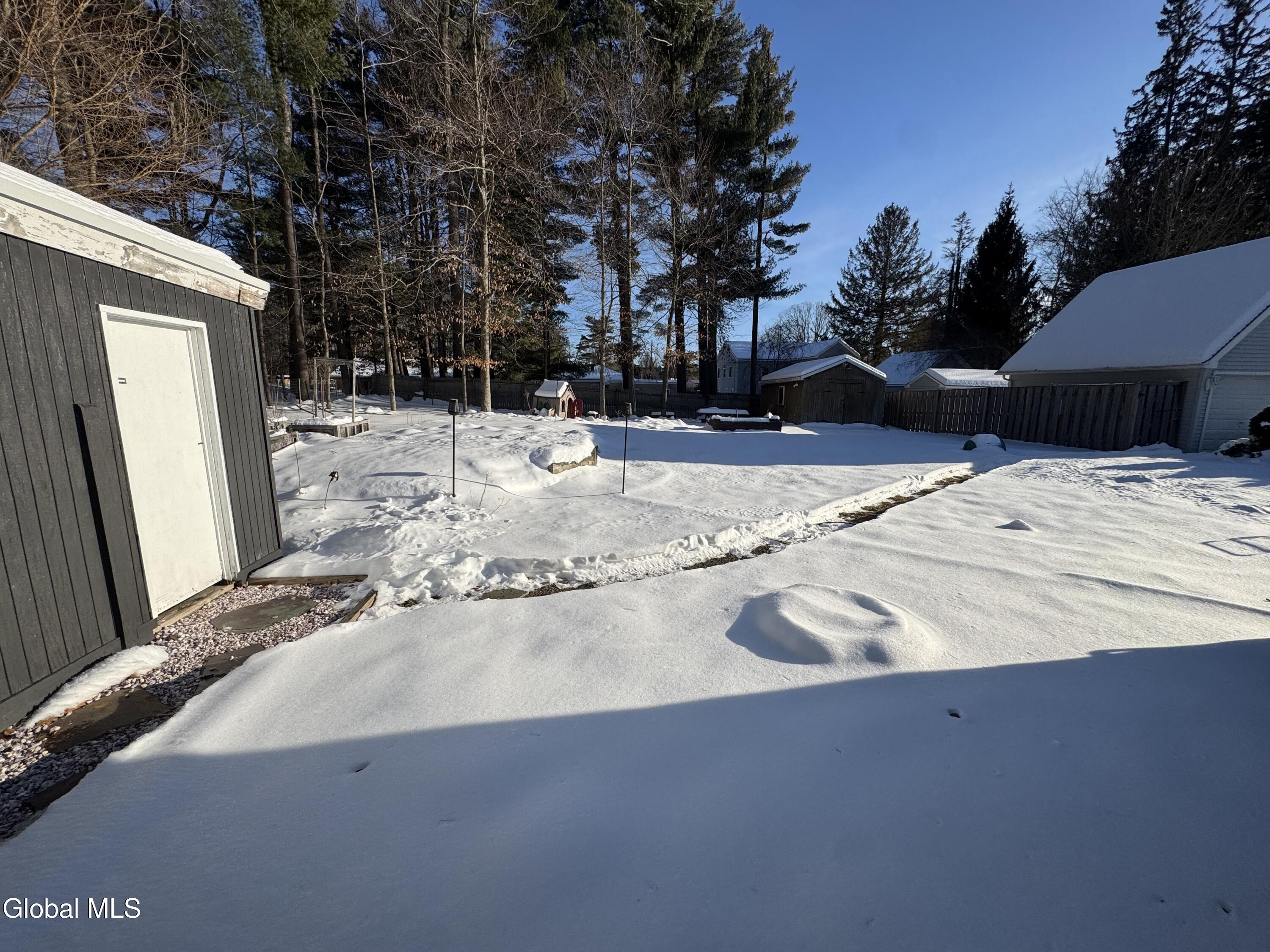 2940 West Lydius Street Guilderland, NY 12303 - Photo 5 of 20 IMG_2821