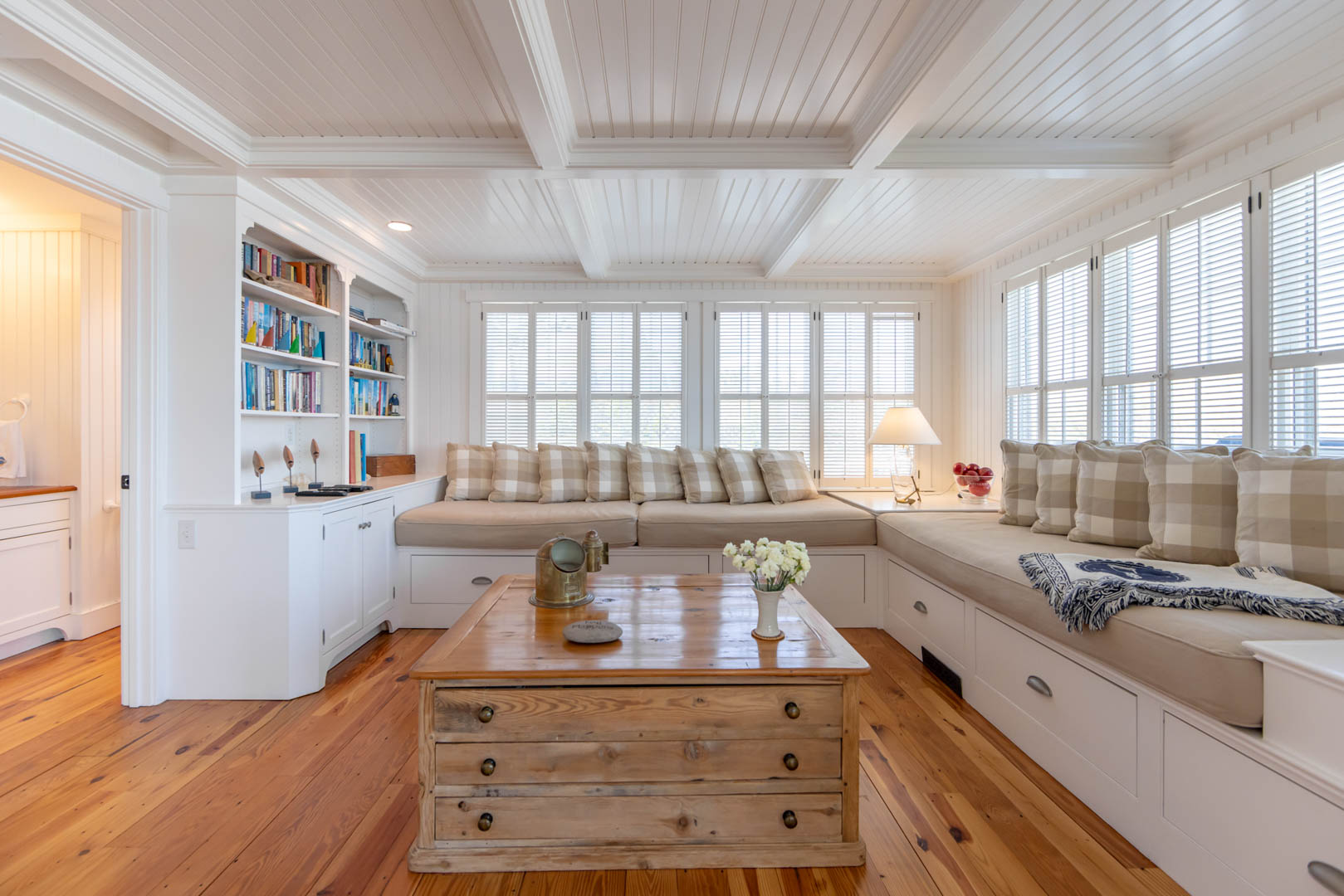 16 Tautemo Way Nantucket, MA 02554 - Photo 12 of 28 Gallery Image 12