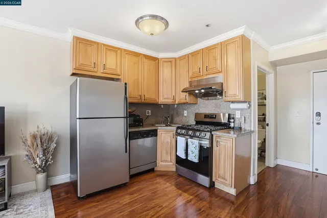 $309,000 | 1515 14th Avenue, Unit 305, Oakland, CA 94606