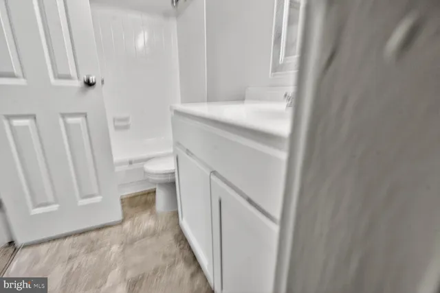 $170,000 | 18518 Boysenberry Drive, Unit 212, Gaithersburg, MD 20879