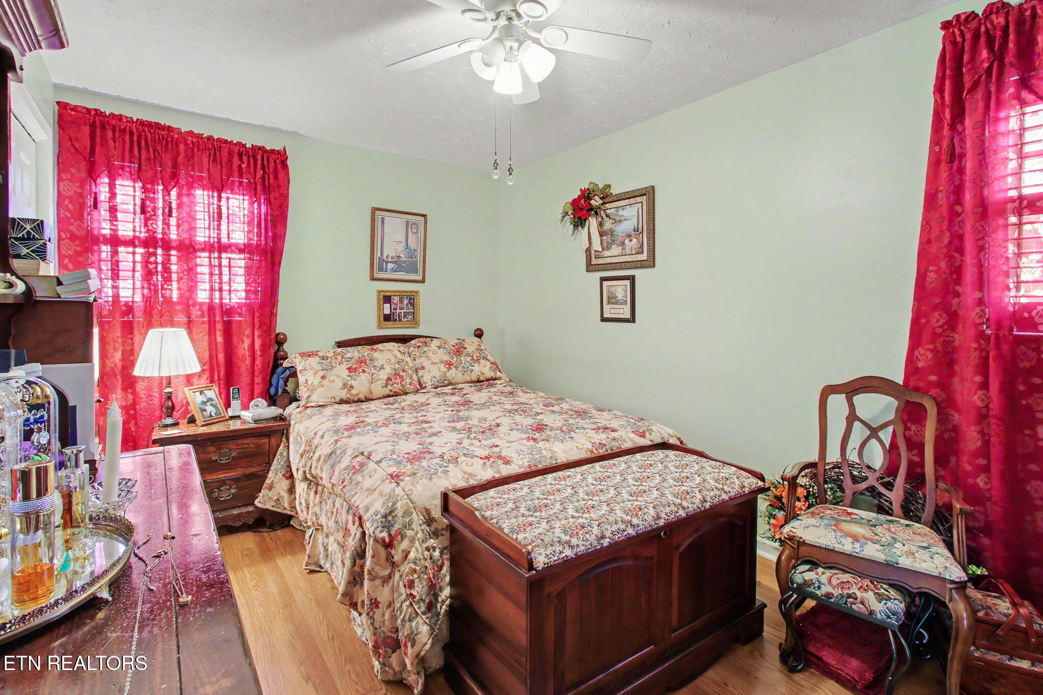 3726 Cherrylog Road Knoxville, TN 37921 - Photo 16 of 34 Master Br
