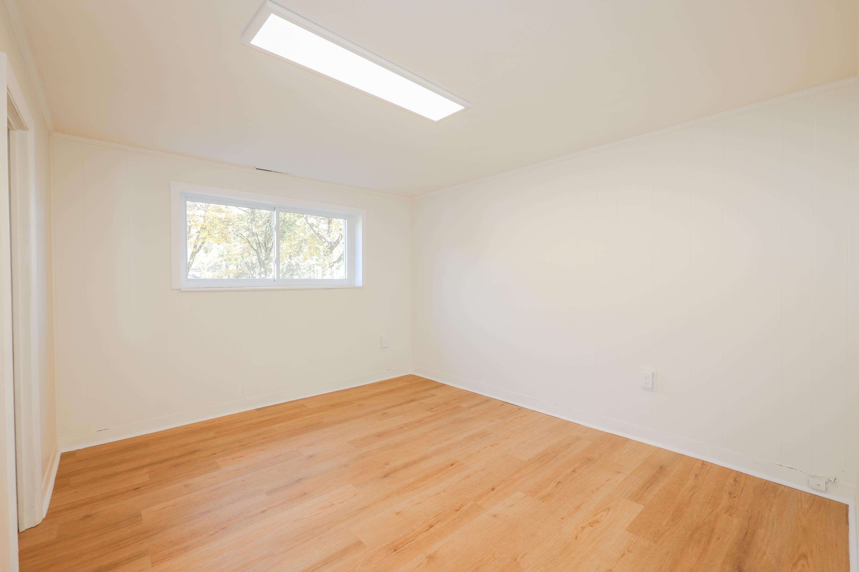 36 Meade Street Nashua, NH 03064 - Photo 19 of 40