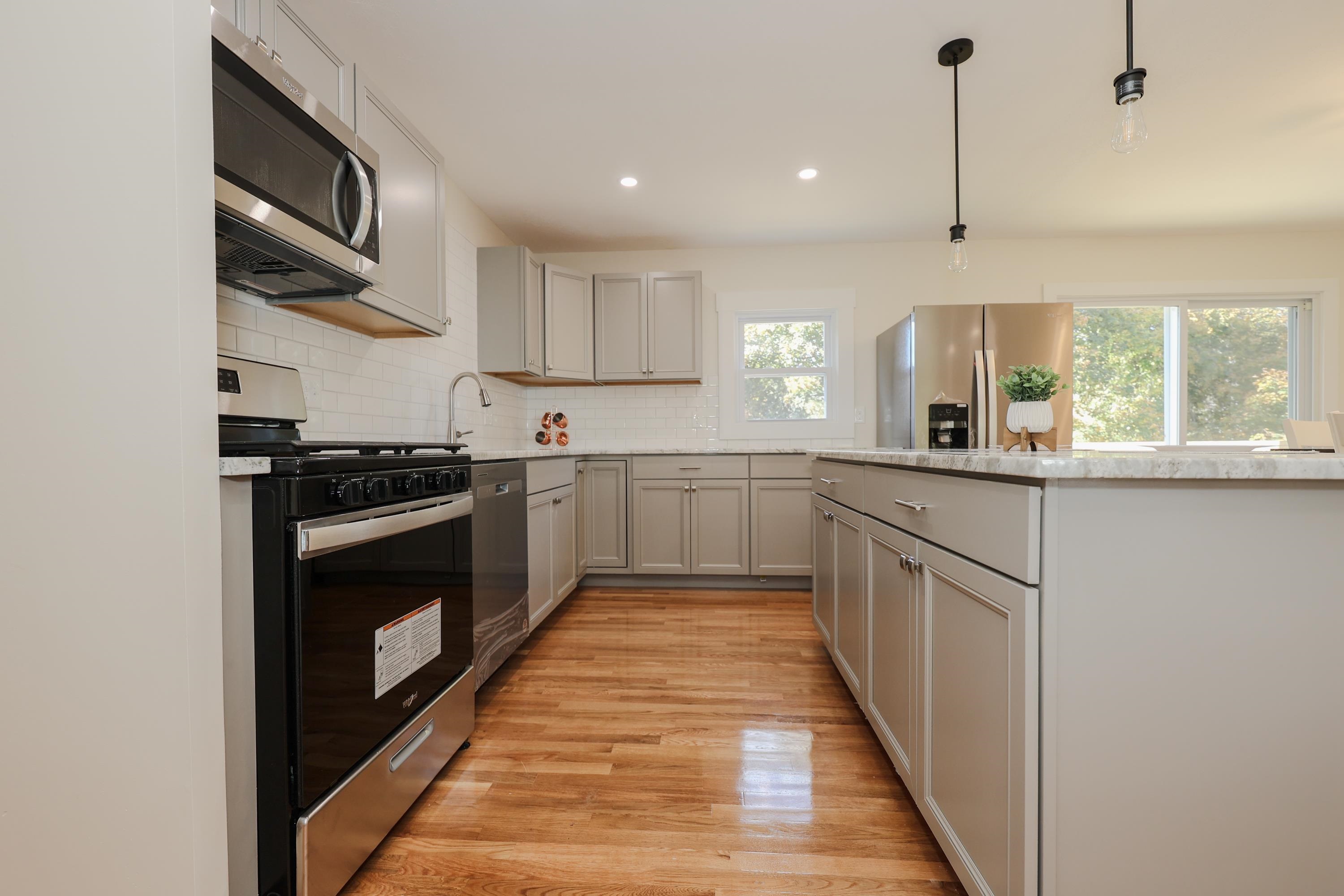 36 Meade Street Nashua, NH 03064 - Photo 39 of 40