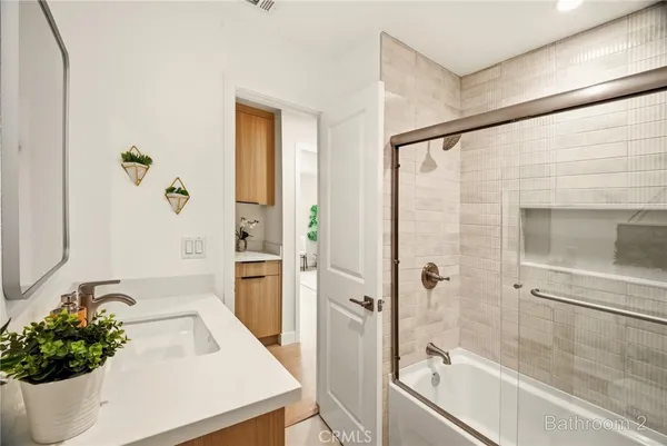 $1,175,000 | 5010 West Maurie Avenue, Santa Ana, CA 92703