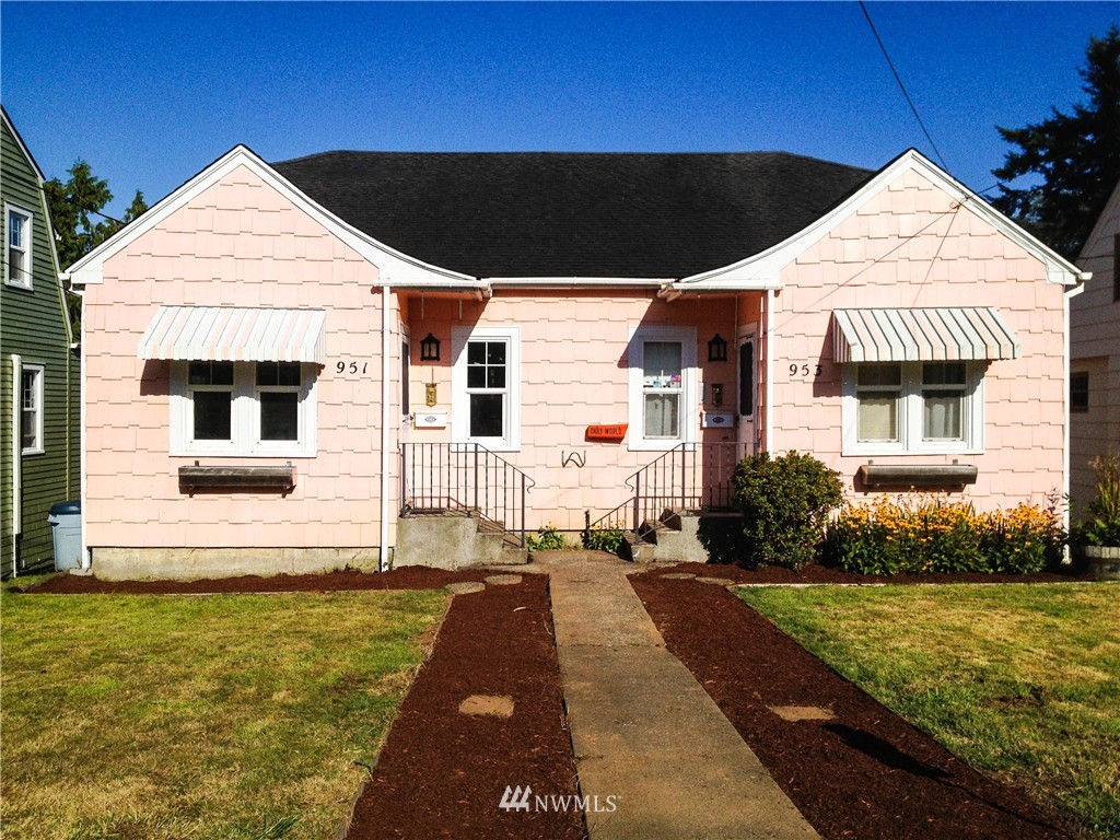 953 Fowler Street Raymond, WA 98577 - Photo 1 of 22 Gallery Image 1