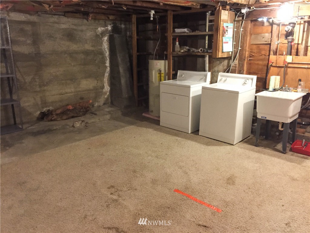 953 Fowler Street Raymond, WA 98577 - Photo 16 of 22 Gallery Image 16