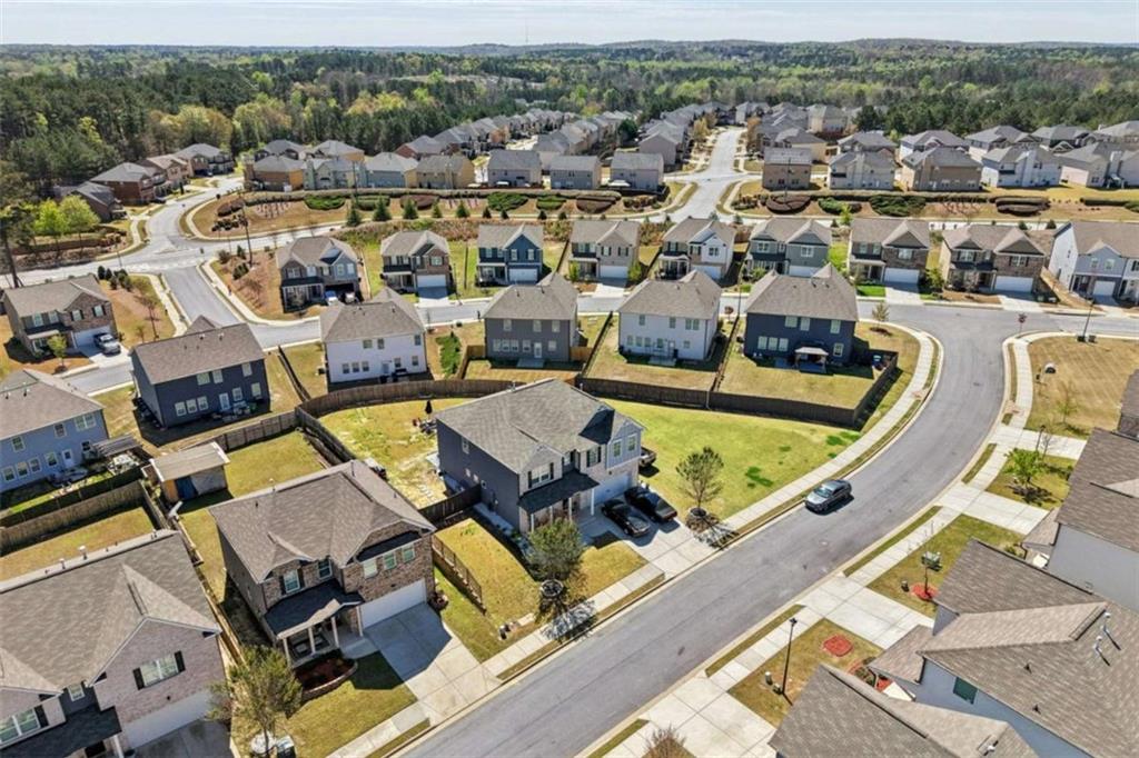 3605 Broadwick Lane Lithonia, GA 30038 - Photo 32 of 41 an aerial view of a swimming pool