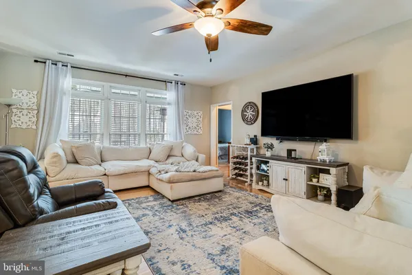 $550,000 | 14855 King Charles Drive, Issue, MD 20645