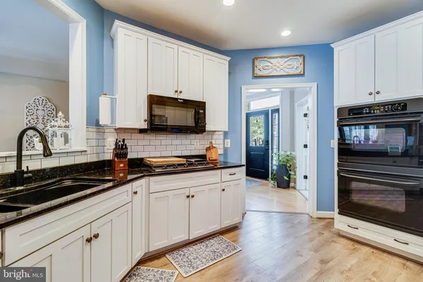 $550,000 | 14855 King Charles Drive, Issue, MD 20645