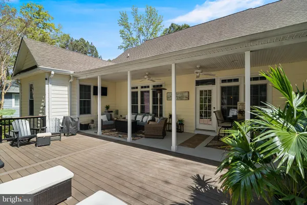 $550,000 | 14855 King Charles Drive, Issue, MD 20645