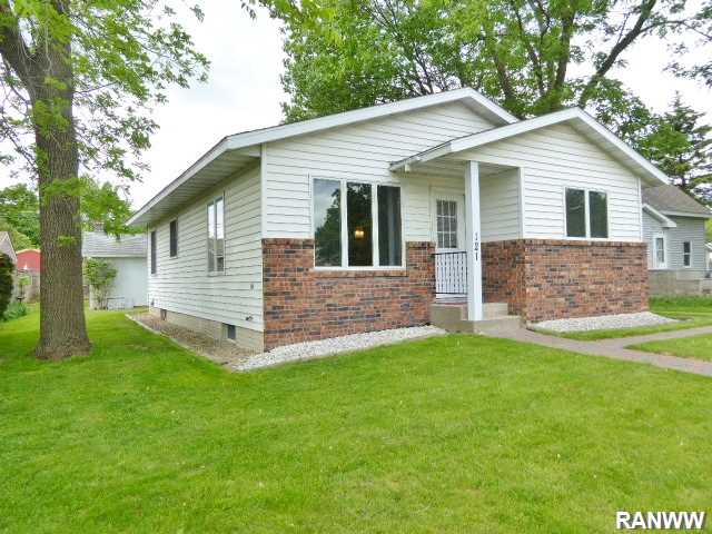 121 Flora Street North Prescott, WI 54021 - Photo 1 of 1 Exterior Front.