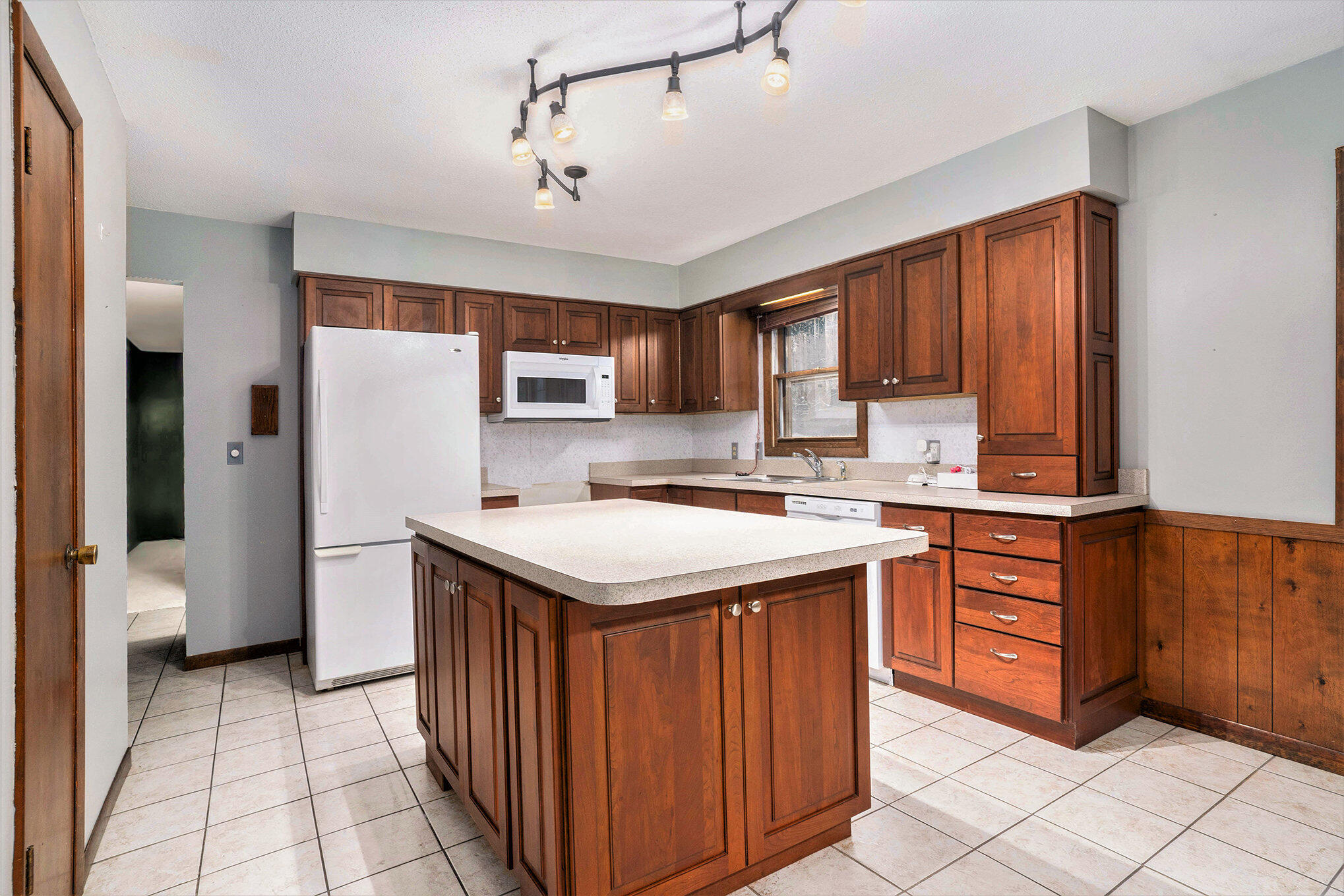 7078 South Brooks Road Fruitport, MI 49415 - Photo 15 of 31 015_dsc01128_885