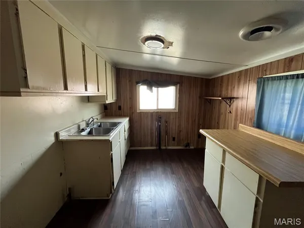 $49,000 | 939 Grand Avenue, Caruthersville, MO 63830