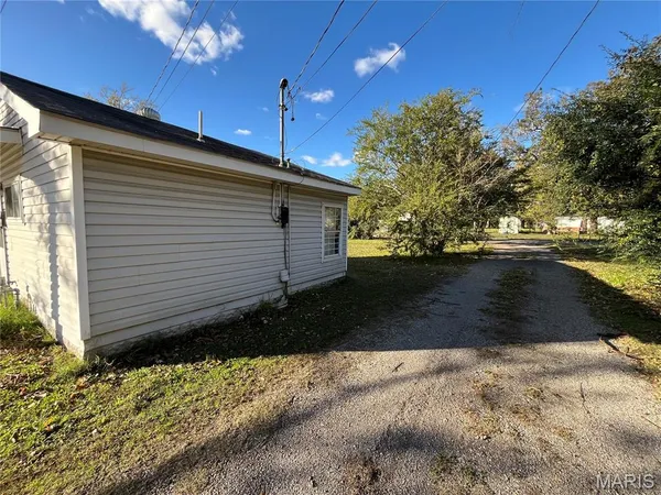 $49,000 | 939 Grand Avenue, Caruthersville, MO 63830