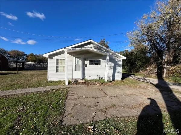 $49,000 | 939 Grand Avenue, Caruthersville, MO 63830