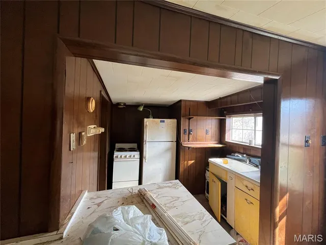 $57,000 | 939 Grand Avenue, Caruthersville, MO 63830