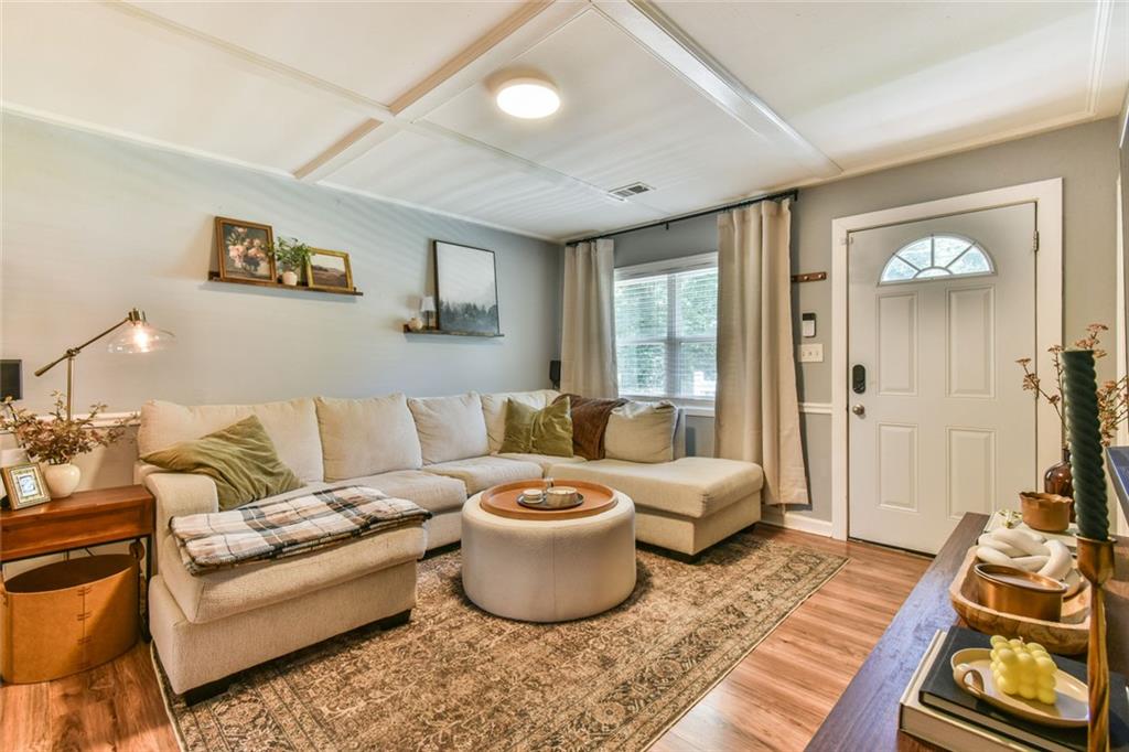 3449 Pinehill Drive Decatur, GA 30032 - Photo 8 of 35